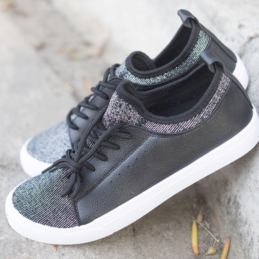New Darling Soft Athleisure Comfortable Cute Sneakers - Picture 2 of 6